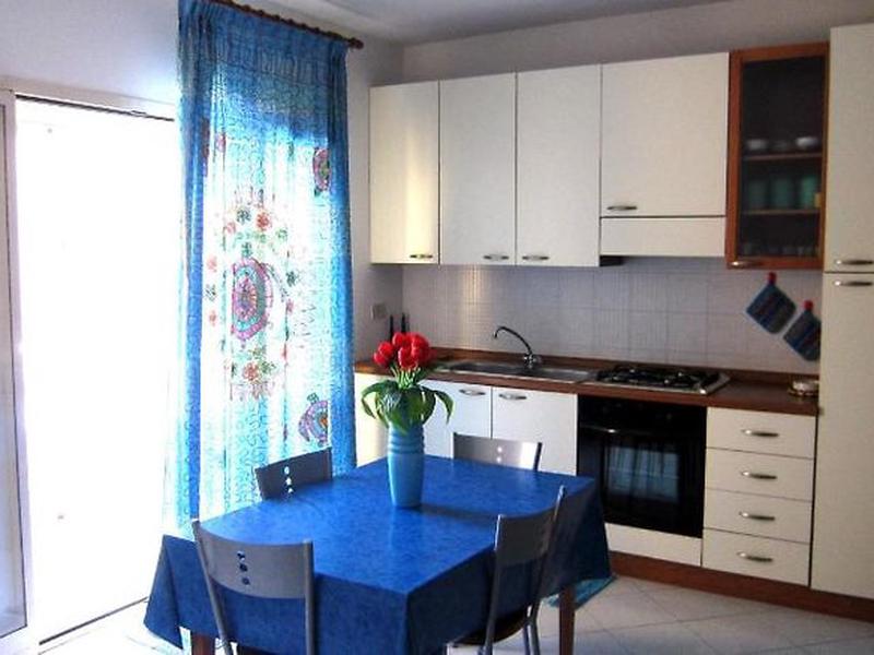 DF40695AAB37818116F95EEFEDE0DCA1