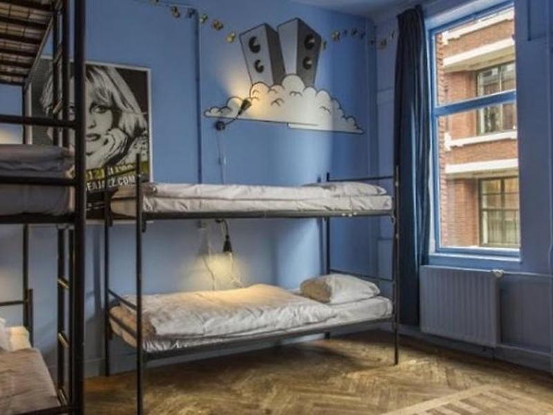 4FE4870240EE9D41D996F1B1B95D7CC9