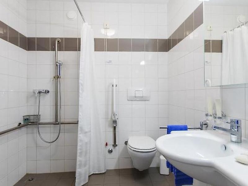 9F61F3328FD0C83DC18DF66D20512181