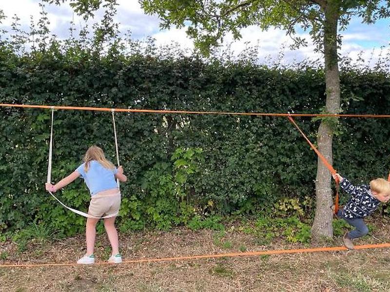 6DA1B52AC5D4D4430B2BB9A115B11AFF