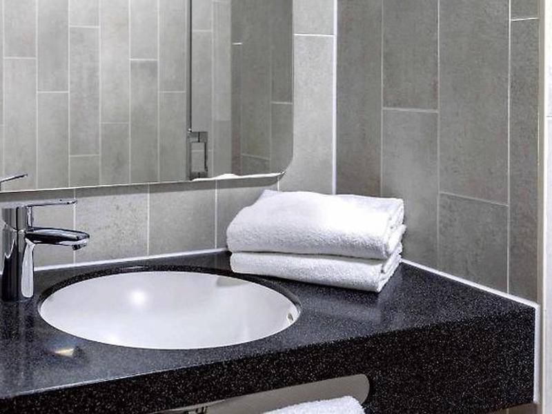 0DF943D3B4673A69D7DB5732A67B38A0