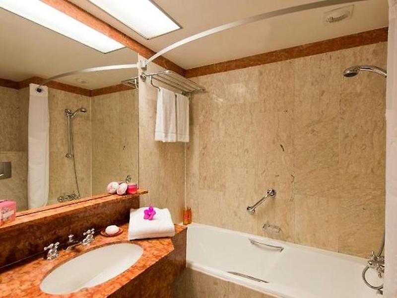 B6FC72C187605D61B554BC1B9BF411FC