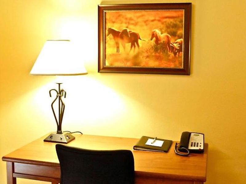 EB7146AF379323C3E2522EEB2E16A28C