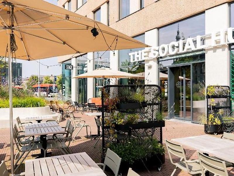 C4CB325AD86D67AA9601C82C6A6B2769