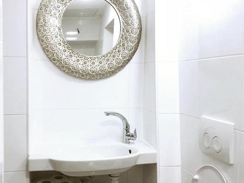 099CF4ABBE0770A13F1E38B365D3E9A3