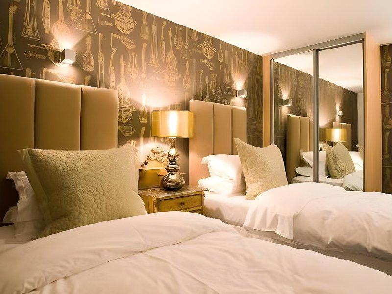 CDEFDBED593013CA2A69CCDFB9A08193