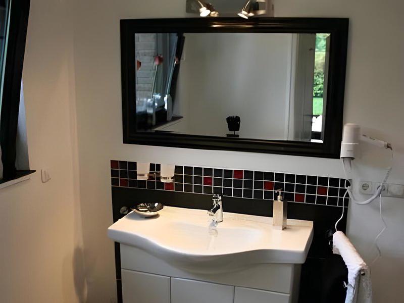 41281A2E0BF69CD6922FA194441CC43D