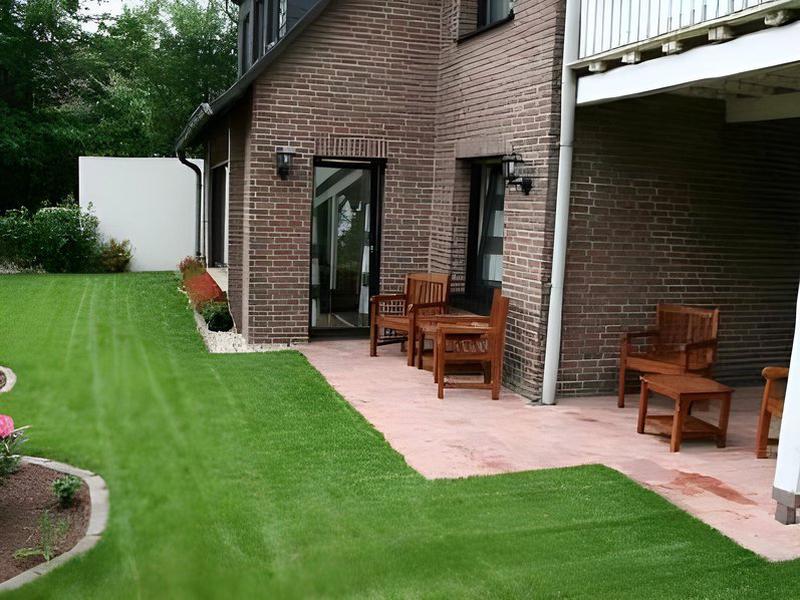 EDE76CA282B418F8369430D105A47928