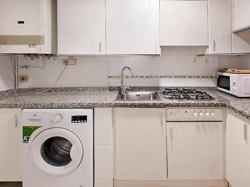 2012BA2FF139825D812678496DE7626D