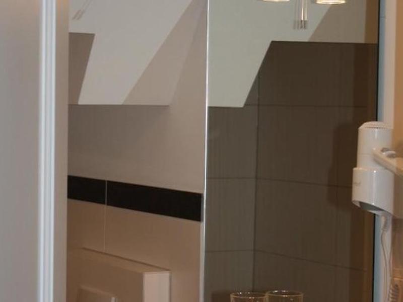 65C6A53CEC83DE01954557E202513D68