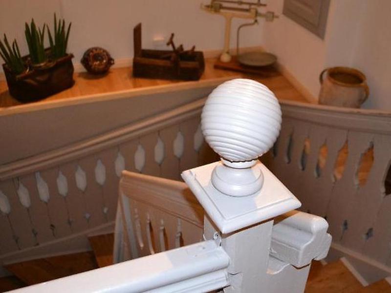 6F8D1556B7ACC595CC381502D5853571