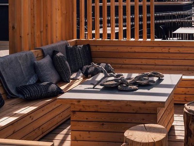 8C063819DA1B6172F2673320B839E74A