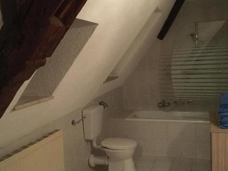 298BEF3F36C8D80E4324D2CB5AE4D236