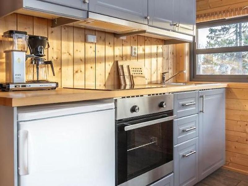 03DB25D3196BABAD75FDBAD229A8A3E9