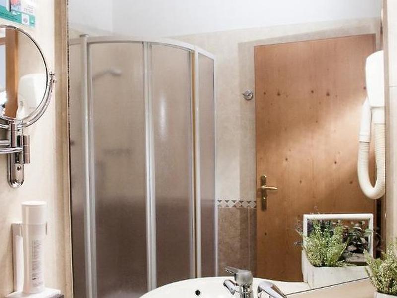 AF8CB3B042357EF4B4629E76091AA68D