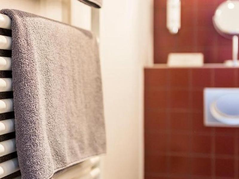 69C651D0D3A26A11457A0A45577582B1