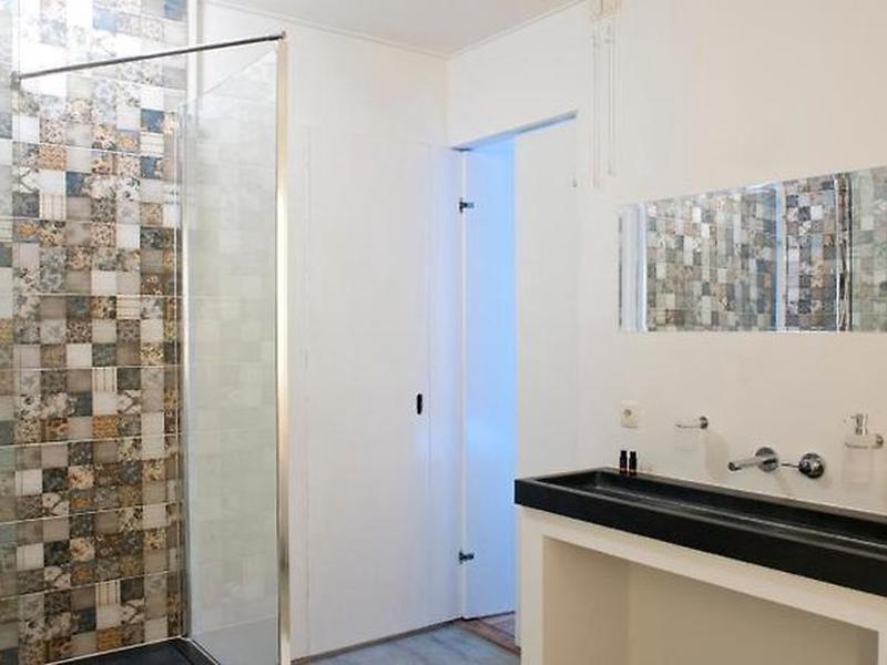 8BAF362330715F8A2047C38523F4B234