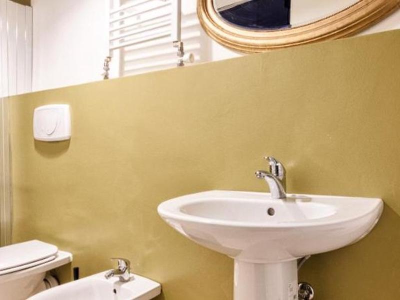 F83FDD22A8A043E799CD3546B810B4A5