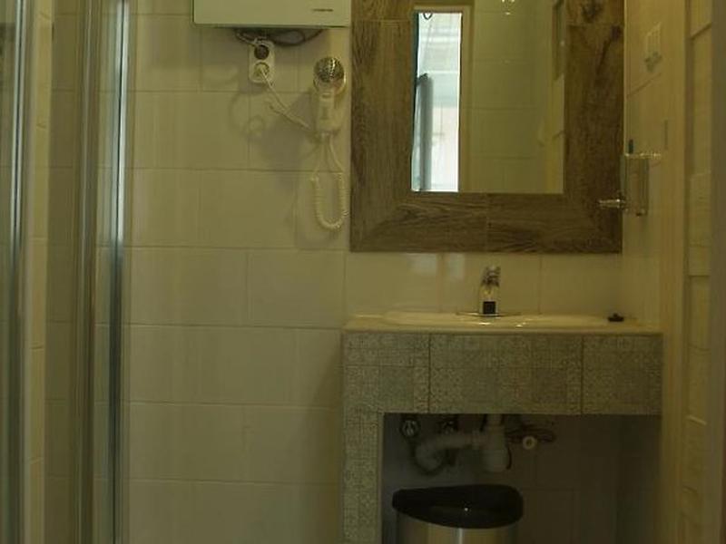 D9B14BD732CB19C0ED1EC235B5C92DEA