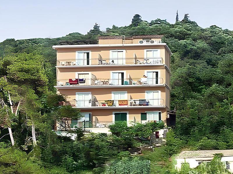 B940D3B7B59A15B8D50710E25616796B