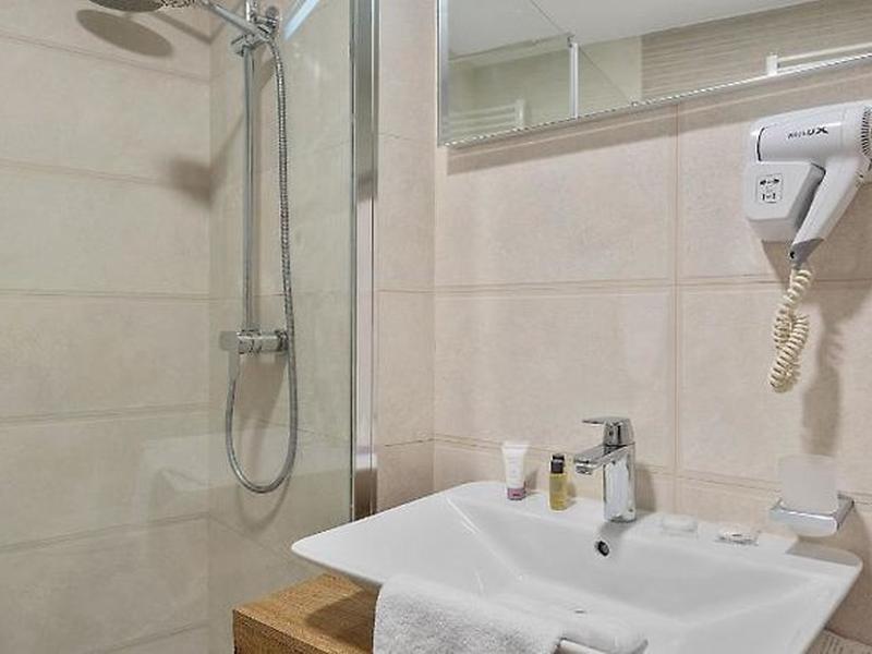 6BD69E509E785AAAF47DBA61E6295614