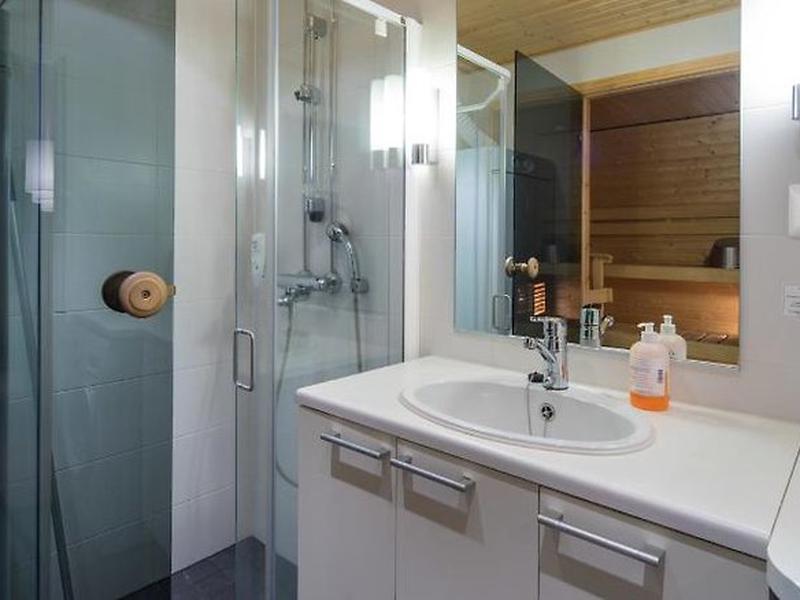 E677B7CB7268EA28372D83DCD1BEC82B