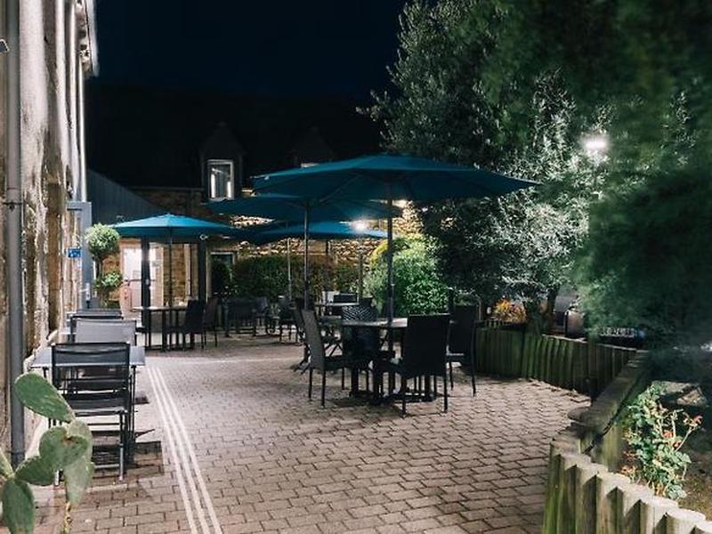 BAD0C417208315A8E624111605337C97