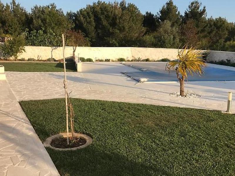 8DB854536BCCB6DE9103693A7F1459DC