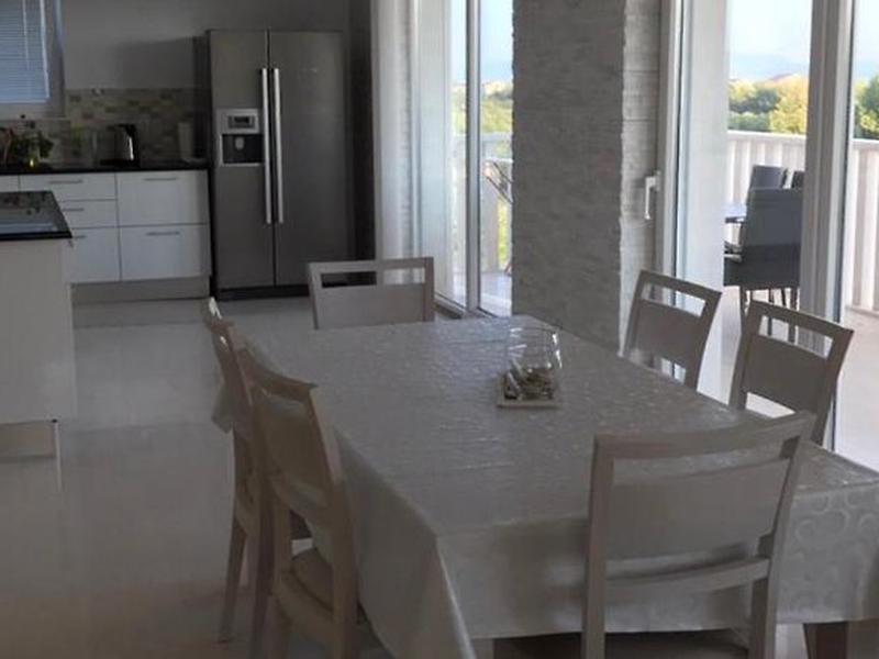 F1C4E98D2C382413A0FDFEC154EA8861