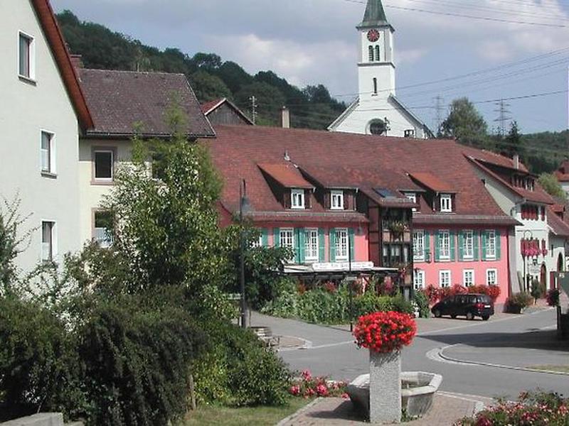 6A21606B76B12DB20B1F2386D51715C5