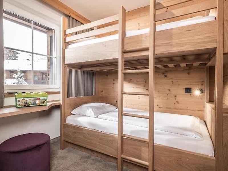 B6511A1AA6FAC5873FB0529B51F712C0