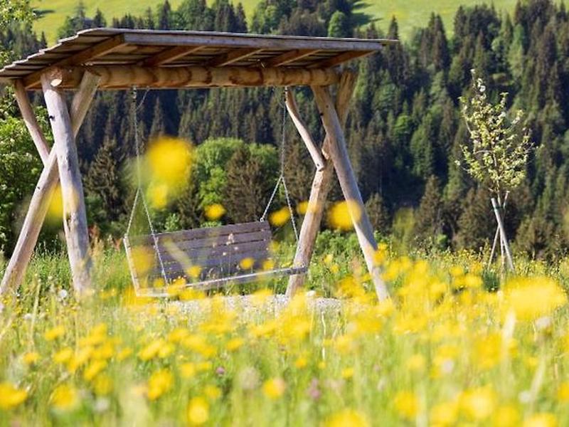 EE4DB8C12C2778B93A0DB7AF992CDF88