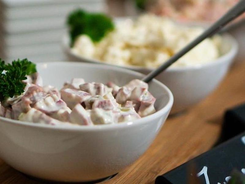 DB8CB8F548F9D85C0852A089778E6DAD