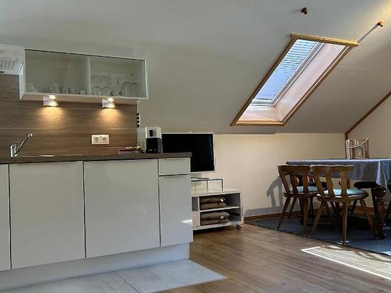 092AEA9C3FF62EBA8D00190F4CDC35C6