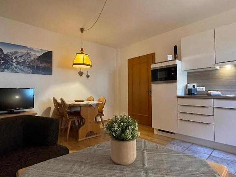 17C67EA90E8DCDEEB973C07C0552C3F3