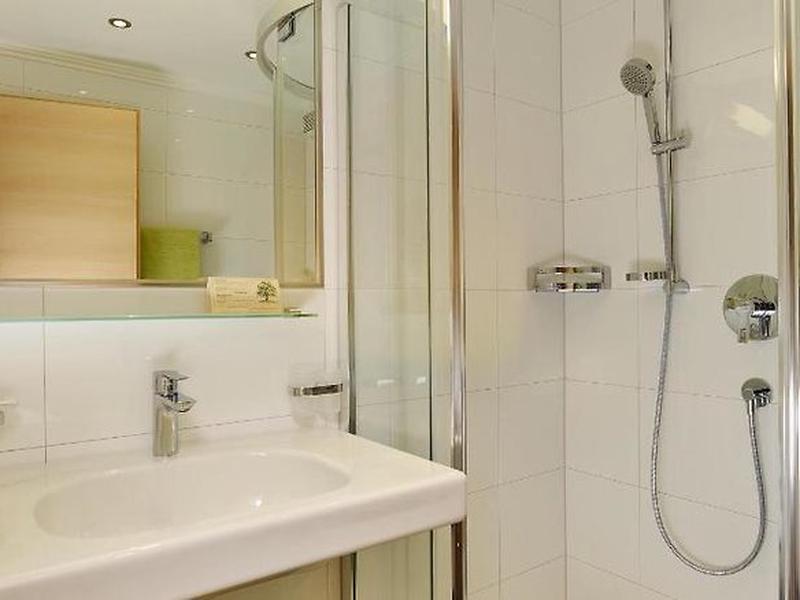 3789ACE519BD8E115F9F5259721331EC