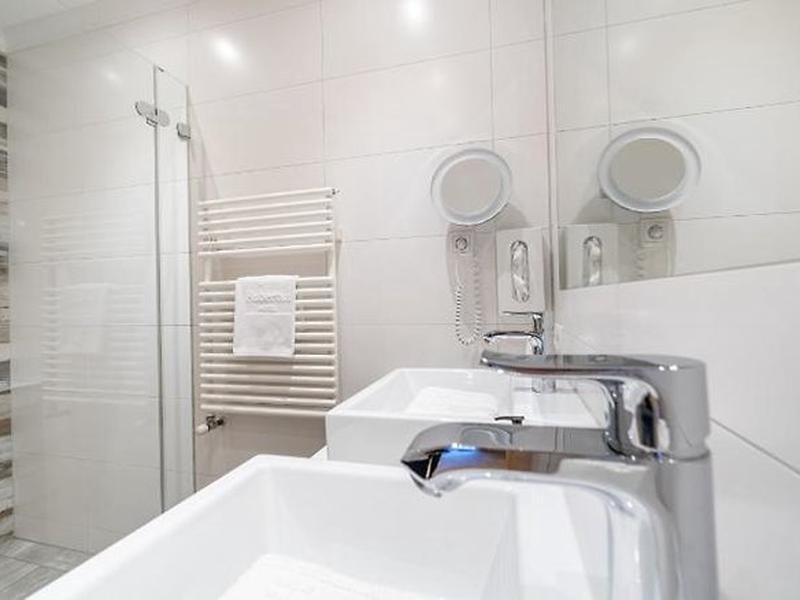 C606D9730C163430322025DF1D8B10B3