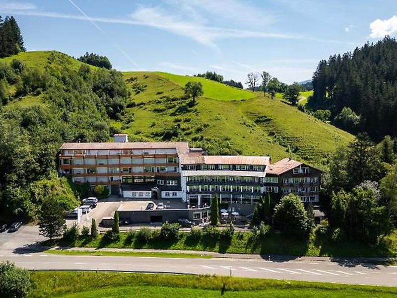 E07CE2640DFCA277E9FF444725DDD42C