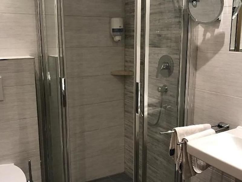 EF3D2491E91E5D814A982B0D0D71CB86