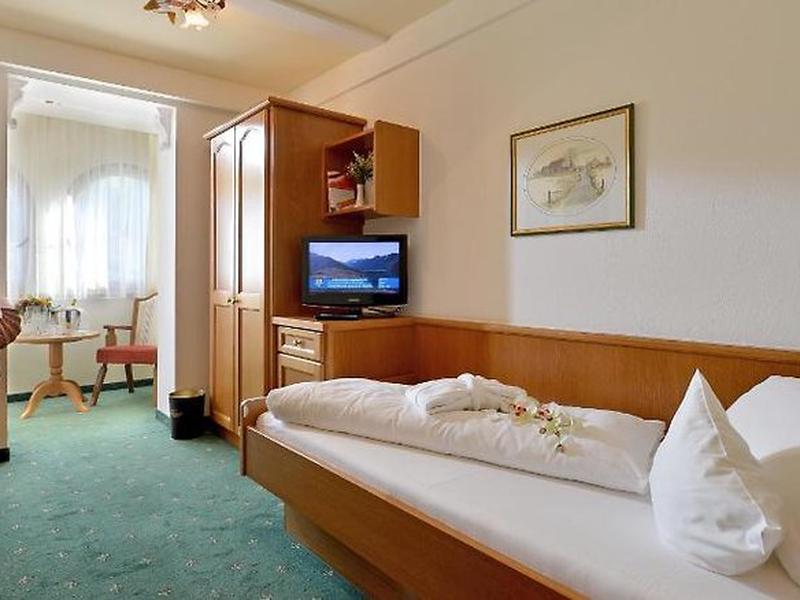 64640E3AEE8C5F60E1D60C2EB654DA2B