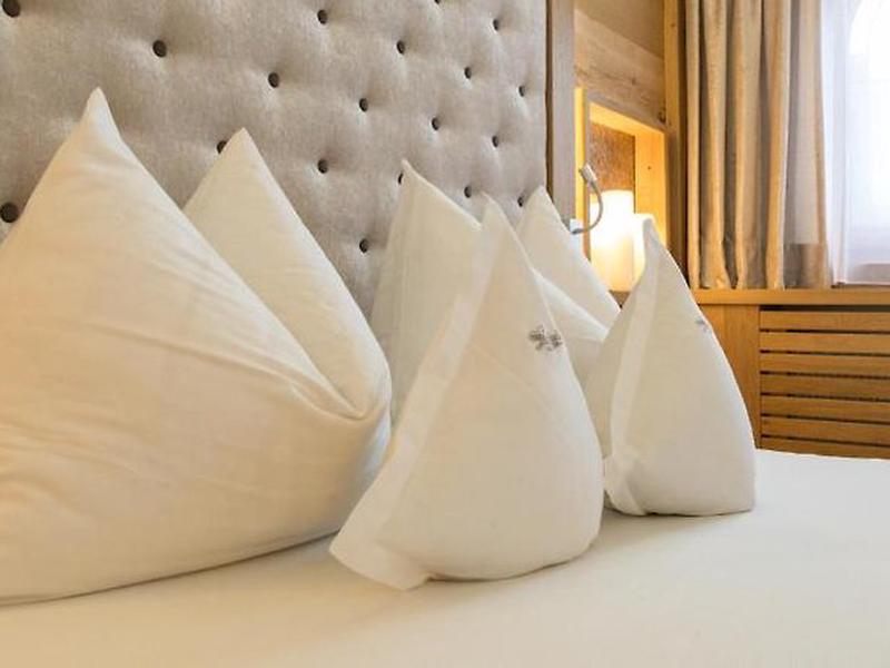 EFD8D6FC561799946D915B96CA0A9D85