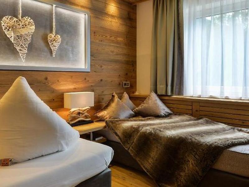 BEF3E8421927688F75DDE55AF1E3753A