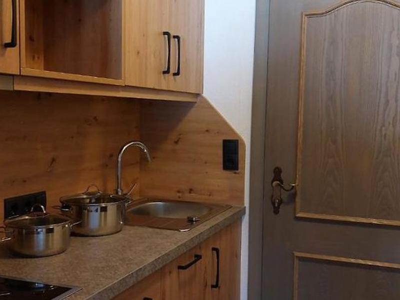 0B7FCF1122D68CC9E40E953AF8A6AF5F