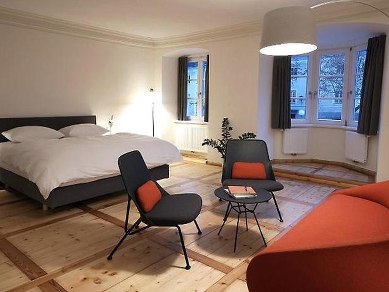 5D56116235C387ABCA1C7B3BDEB7E825