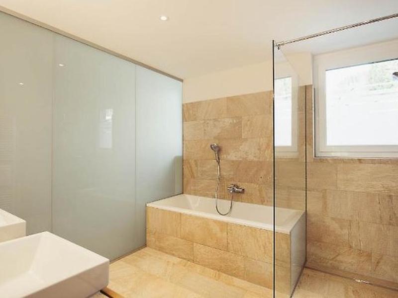 3240AFD74CF104038859B101D42A6C5B