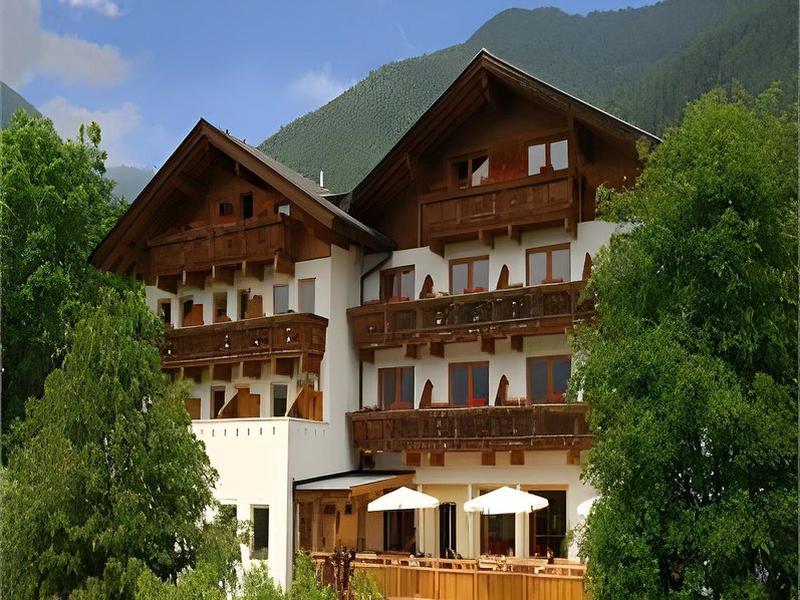 A7C87B61C143CF4FD75AD62FB9109307