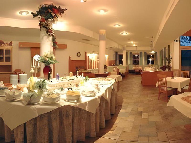 803B3EB277C556B90258DB283F553EAE