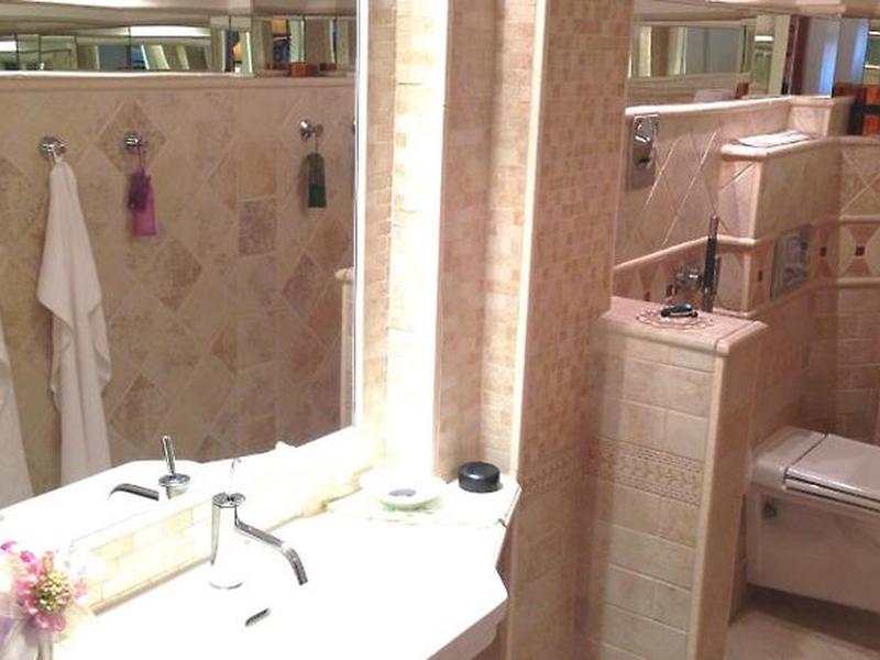 8B3704868FFCDEAFED6CB747871E11C0