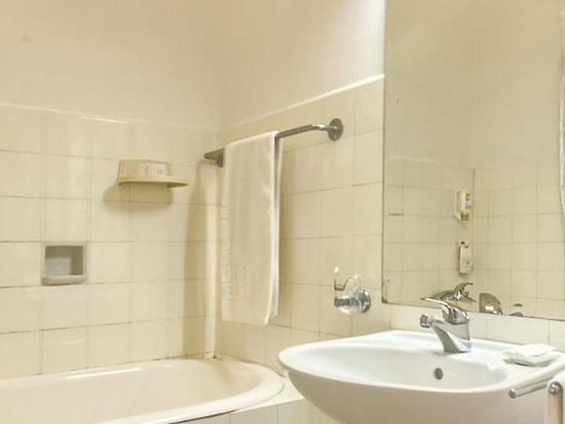 304B4FAA41EA9FF933ACDA211EC0745E