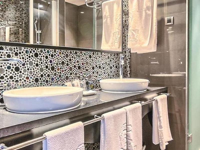 9051E8A1650777D4505496DC8D729DCF